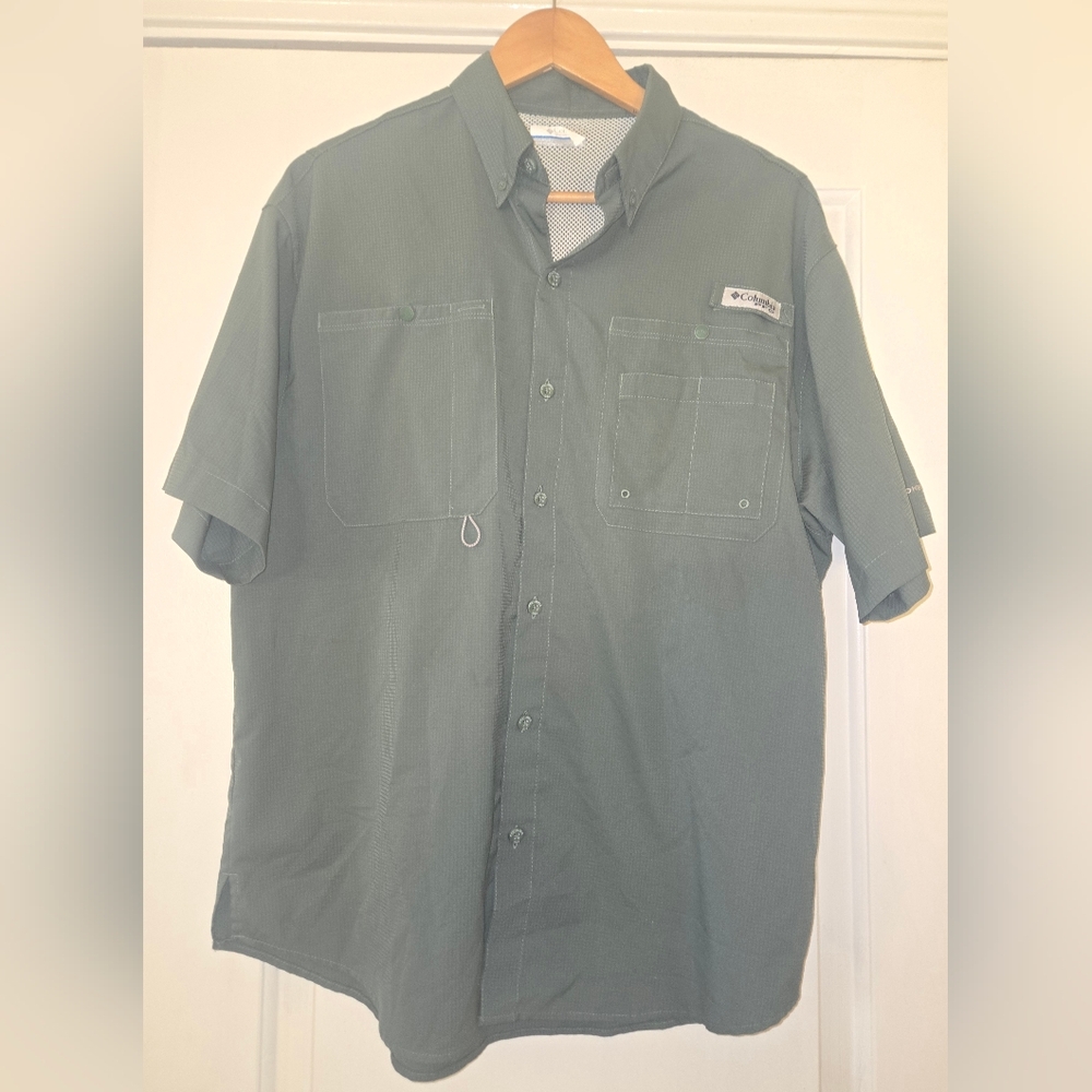 Columbia Men's PFG Olive Button-Down Short Sleeve Shirt Size M
